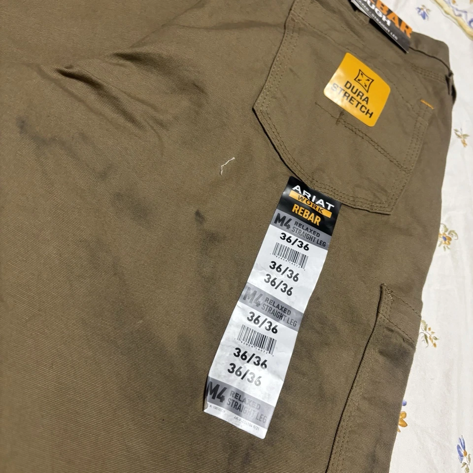 Nuevo con etiquetas Pantalones de mezclilla Ariat M4 para hombre resistentes 36x36 relajados pierna recta imperfección nuevos Foto 3 de 4