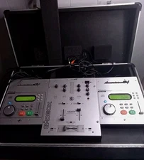 American DJ ProFormer Plus PRO-DJ1 CD Players & Q-Deck Q-221 Mixer In Case WORKS