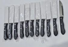 NEw In Box Set Of 11 New Steak Knives/A/74