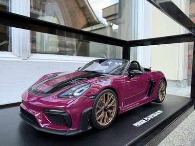 1:18 Porsche 718 Spyder RS Weissach Package Ruby Star 2023 GT Spirit GT486