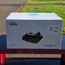 Dolphin Explorer E20 Robotic Vacuum Cleaner I...
