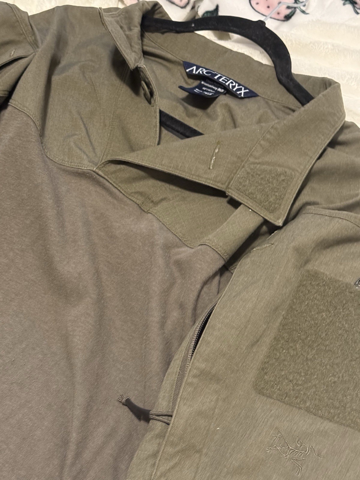 New Arc’teryx LEAF Crocodile Assault Shirt AR XL Men’s Old Stock