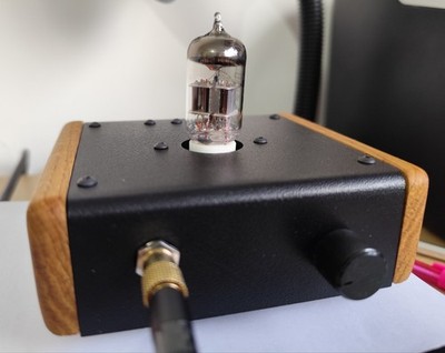 Zigis Audio Lab Rock n Glass   Hybrid Tube Amplifier (Discontinued)