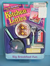BARBIE TYCO KITCHEN LITTLES BIG BREAKFAST FUN SET FREE SHIPPING 