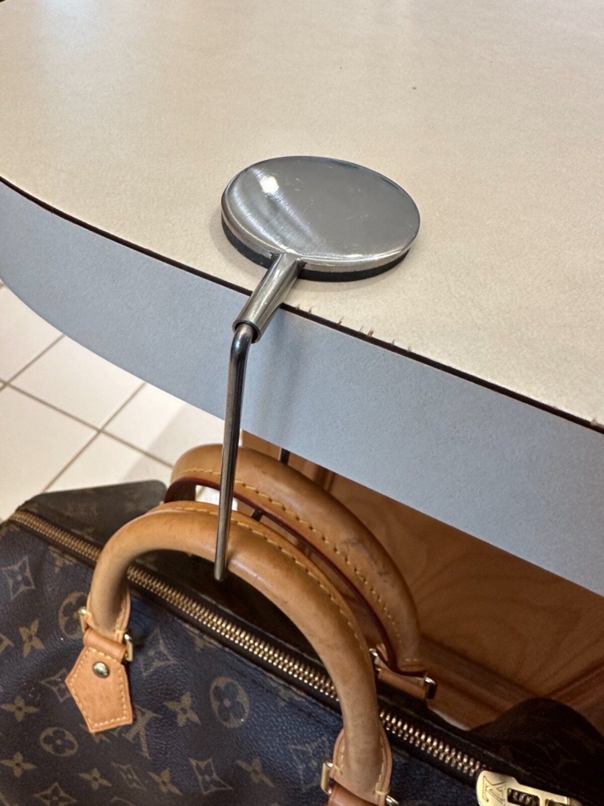+ Purse Table Hanger Folding Polished Metal Bag Holder Handbag Hook Desk Clasp +