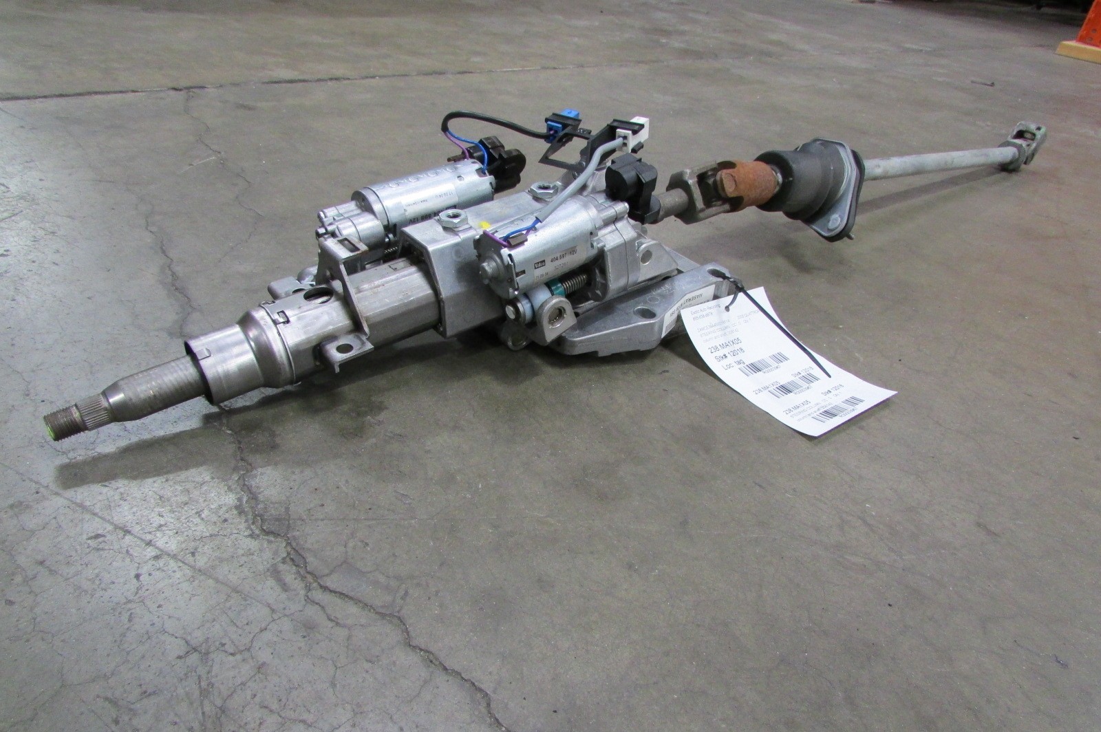 Maserati Quattroporte, Steering Column w/ Motors, P/N 208142