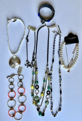 Jewelry With Tags Lot 6 Necklaces 1 Bracelet 9.8oz Disney Ruby Rd 1928 NYCO Ave