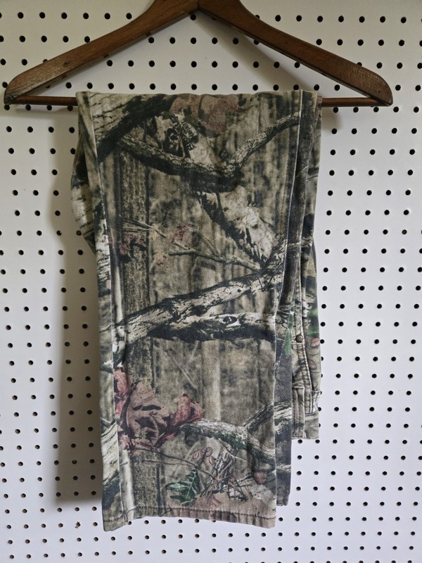 Mossy Oak Break Up Camo Pants Men’s 34/30 Brush Camo Pattern Hunting Outdoors