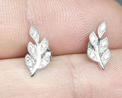 IBB 925 Sterling Silver Leaf Stud Earrings CZ Pave Nature Minimalist Dainty