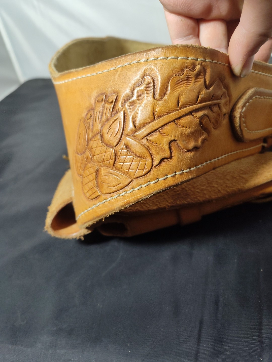 Vintage Leather Western Hand Tooled Gun Belt Holster Right Hand Horse Steer