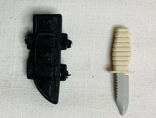 Vtg 60’s GI Joe Japan Adventure Uniform W/Weapons Knife/Sheath Sten Gun Grenade - Imagen 4 de 6