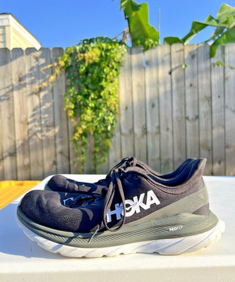 Men s HOKA Mach 4 Black Running Shoes Size 9.5