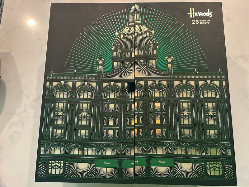 2024 Harrods of London 25 Days of Beauty Christmas Advent Display * Exc Drawers