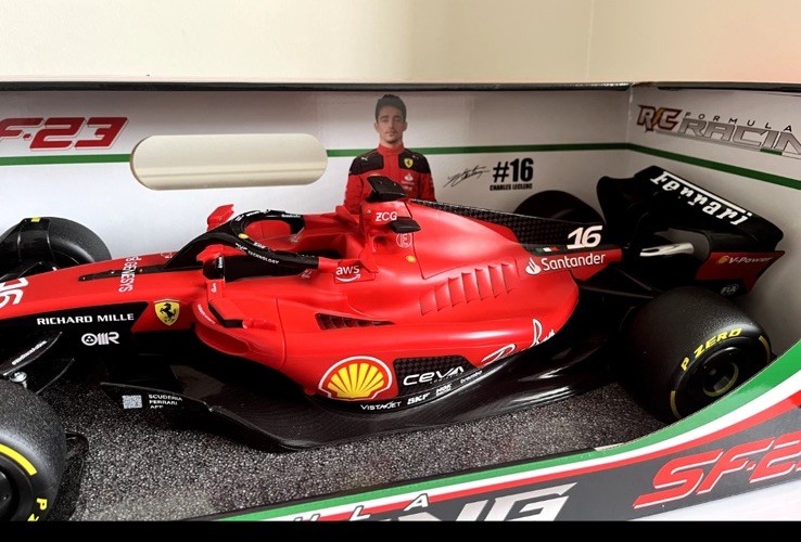 Maisto Tech 1:10 RC Ferrari SF23 Formula 1 Car Charles Leclerc #16