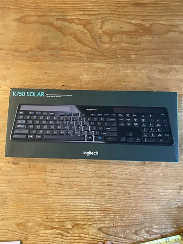 Logitech K750 Solar Wireless Keyboard Ultra Slim. New/Sealed