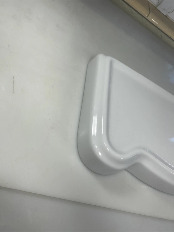 164-146 PEGASUS TAPA TANQUE INODORO 164-146 BLANCO Foto 4 de 4