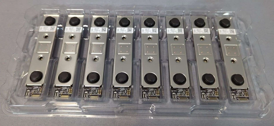 INTEL REALSENSE TRACKING MODULE T261 (102035) Robotics Camera DOF Sensor - Image 2 of 2