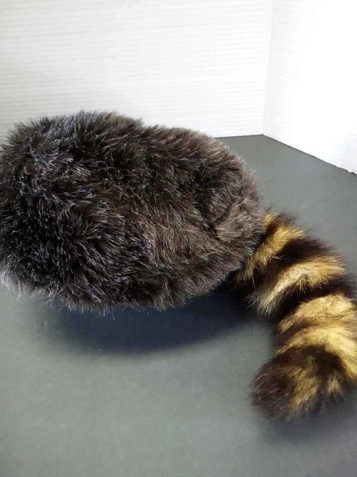 Sombrero de piel de mapache sintético juvenil Foto 2 de 4