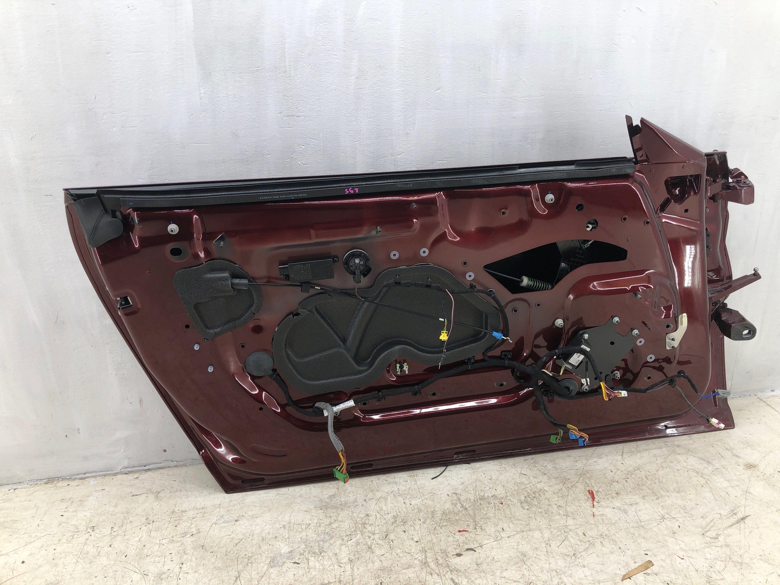 2020-2023 ASTON MARTIN VANTAGE ROADSTER LEFT FRONT DOOR SHELL CRIMSON (6075AM)
