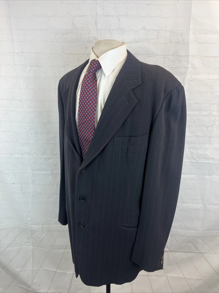 Blazer de lana a rayas negras azul marino oscuro de Giorgio Armani para hombre 46L $1,295 Foto 3 de 4