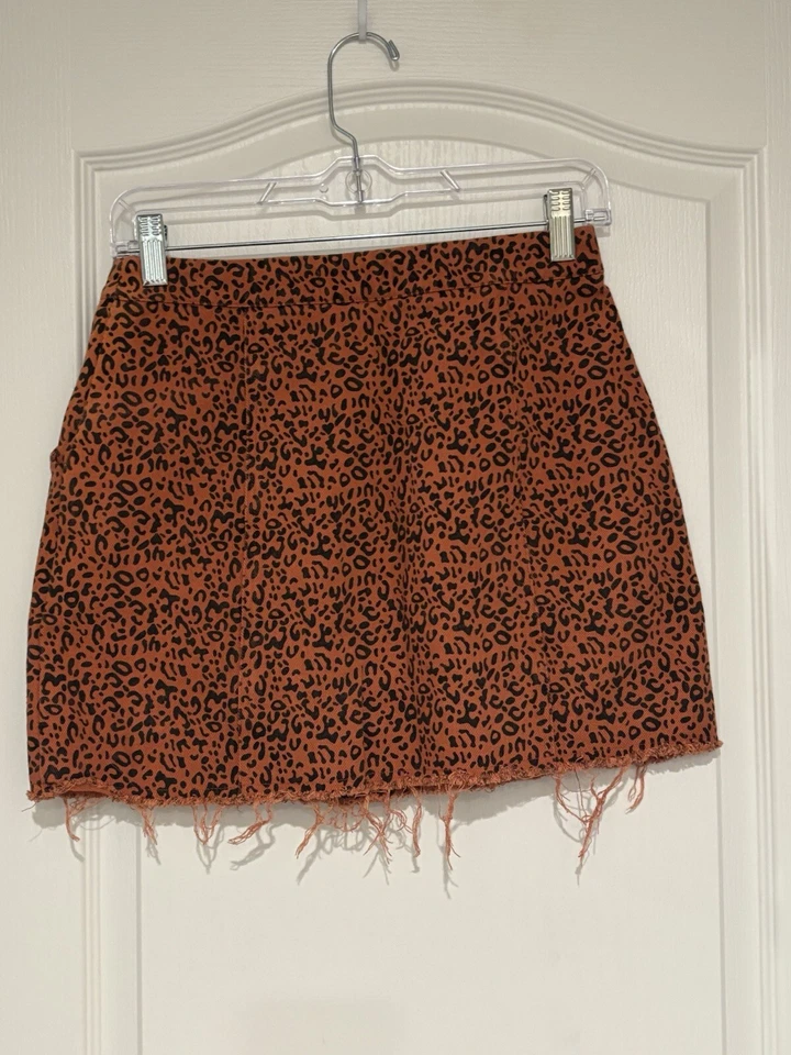 Saia jeans feminina Buffalo Trading Co laranja preta estampa de animais tamanho M clube Y2K - Imagem 2 de 4