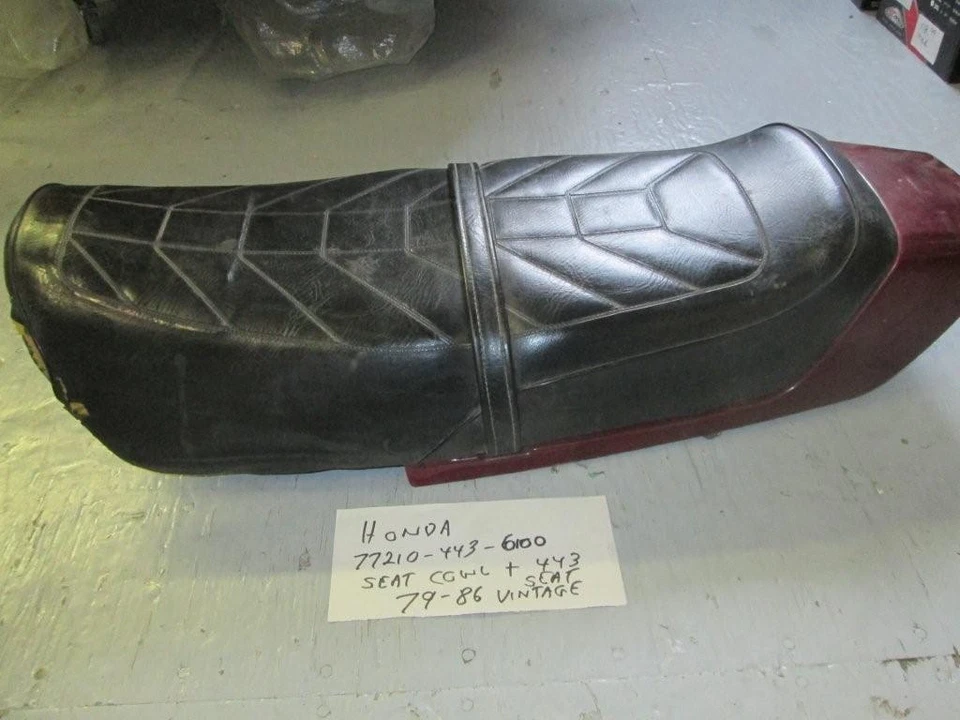 Honda CB400N / CB250N motorcycle seat (443 ) COWL 77210-443-6100 - Изображение 3 из 4