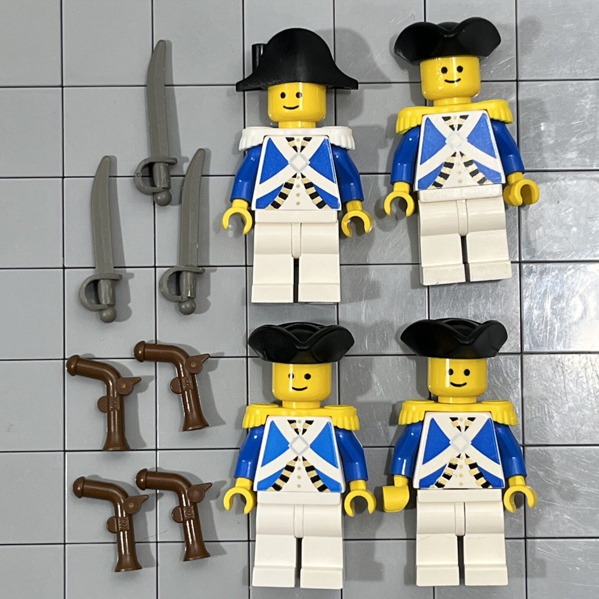 LEGO Vintage Pirates Blue Coats Soldier Minifigure Lot Of 4 D5 30 | eBay LEGO Vintage Pirates Blue Coats Soldier Minifigure Lot Of 4 D5 30 | eBay