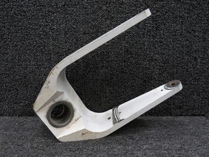 11638-002 Cirrus Nose Gear Fork