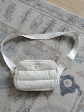 Lululemon Everywhere Belt Bag Large 2L Wunder...