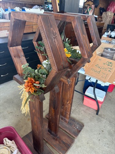 wedding decorations used
