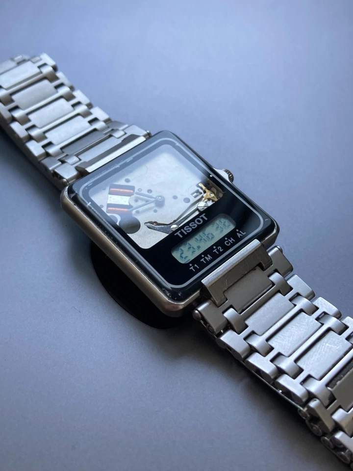 Tissot Two Timer Skeleton | 1980s | RARE | Unisex Quarz | TWOTIMER - Bild 2 von 3