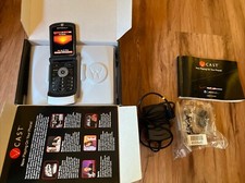 Motorola V188 - Black and Silver  T-Mobile  Rare Cellular Flip Phone