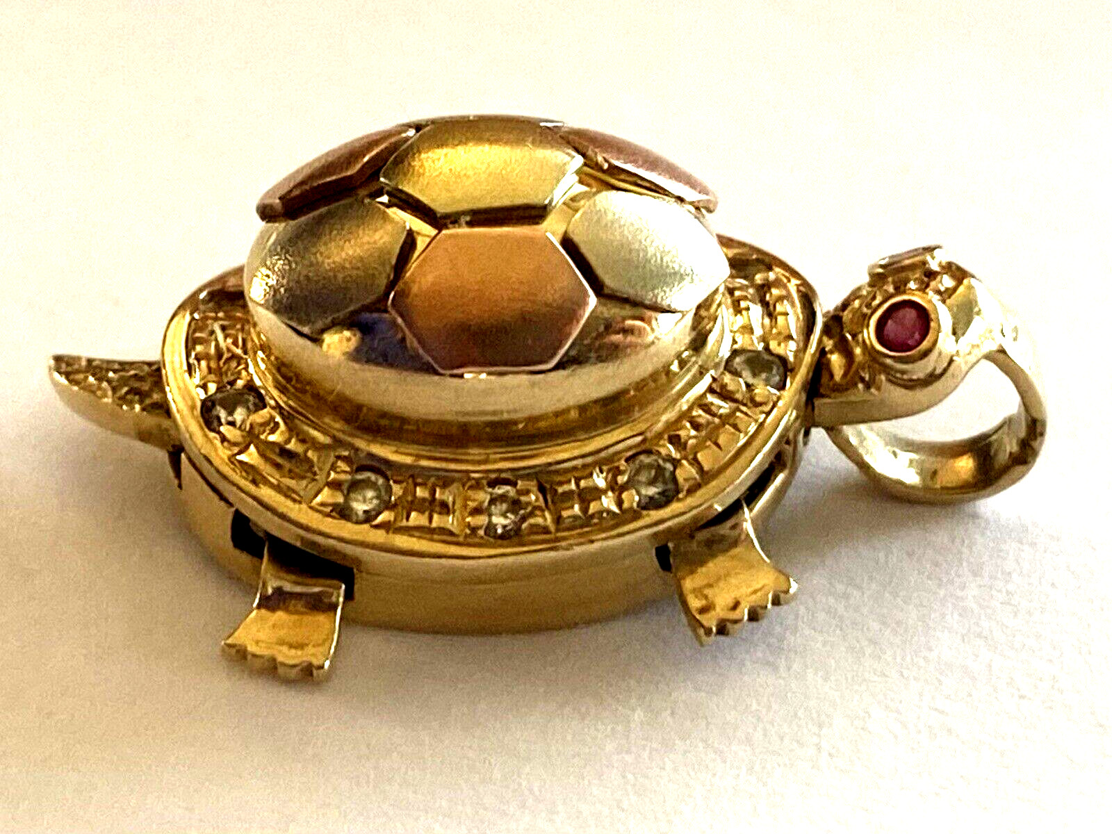 14K Multi Tone Solid Gold Turtle Ruby Eye 10 Diam… - image 5