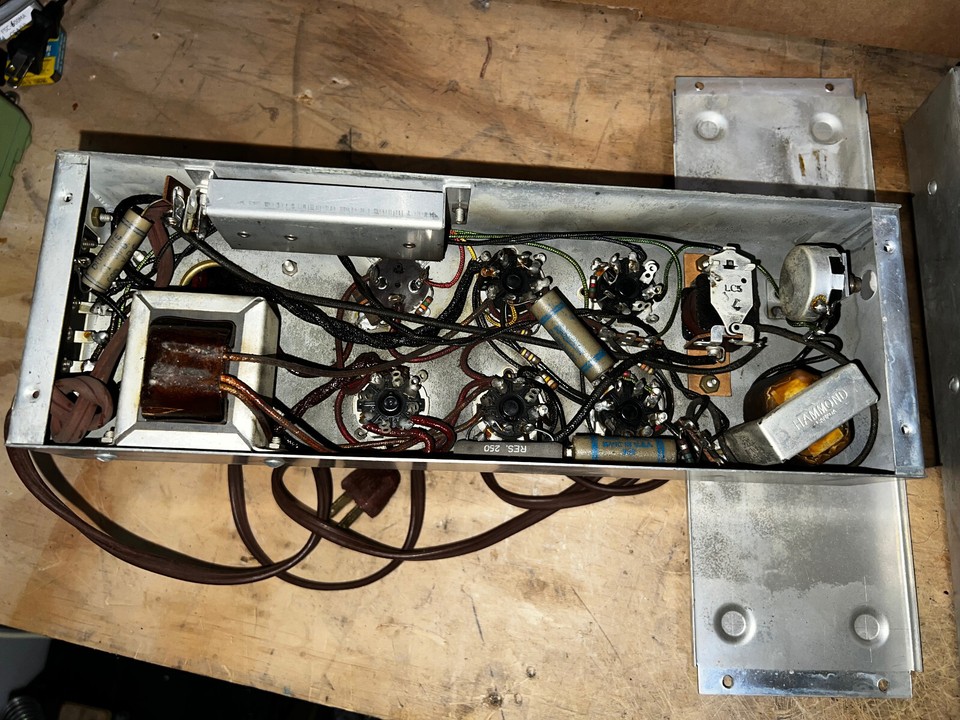 2 1940s Humble MONOBLOCk 6V6 tube Amplifiers for Hifi stereo Guitar amp