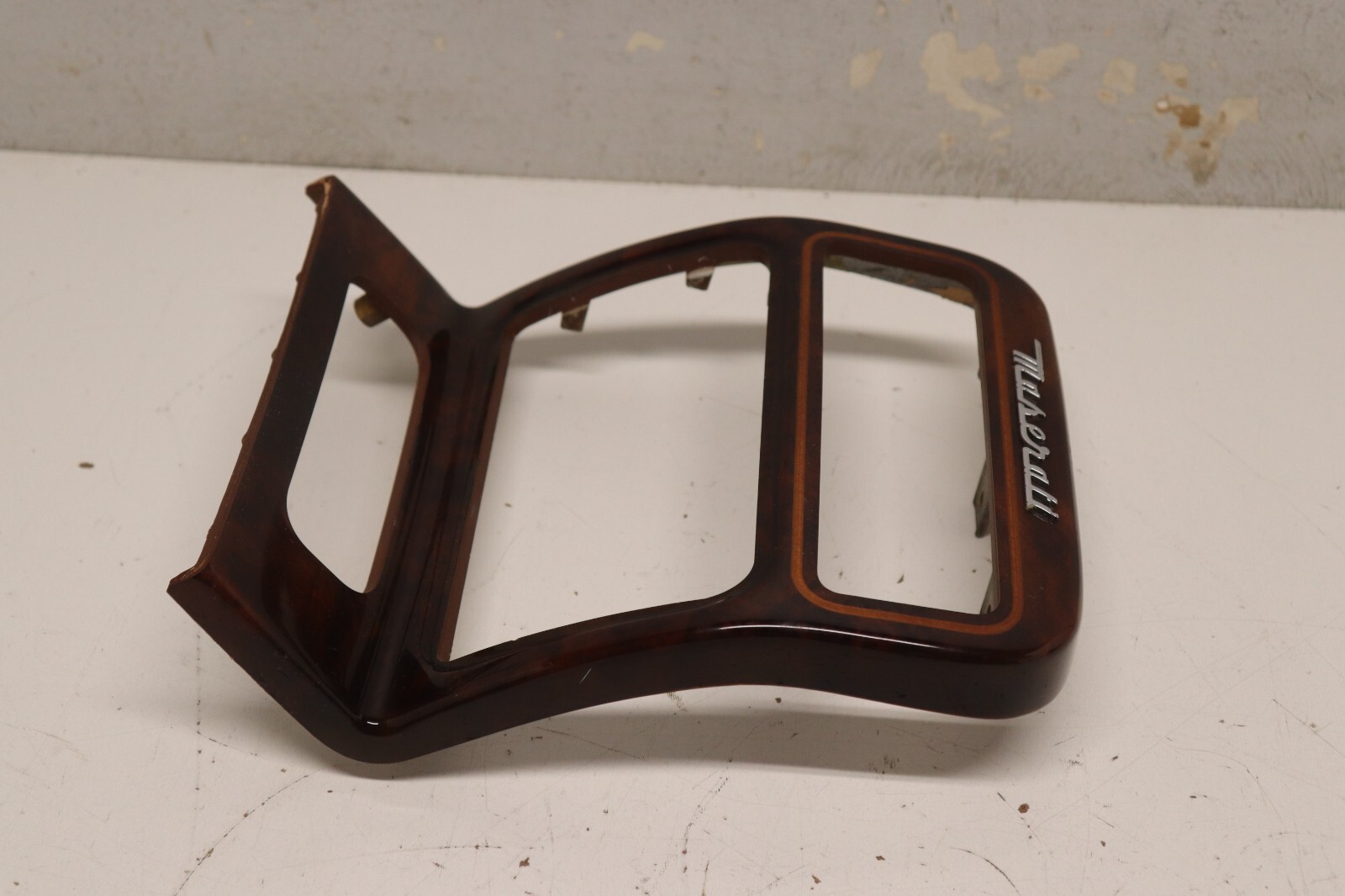 F209105 2003-2008 Maserati Quattroporte M139 Center Console Rear AC Switch Trim