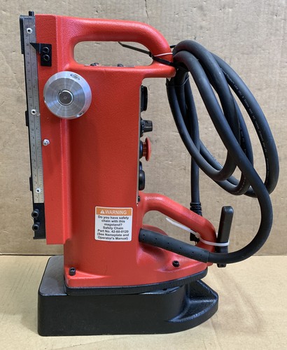 MILWAUKEE ELECTROMAGNETIC DRILL PRESS 