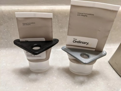 Simple Toothpaste Squeezer - Picture 2 of 2
