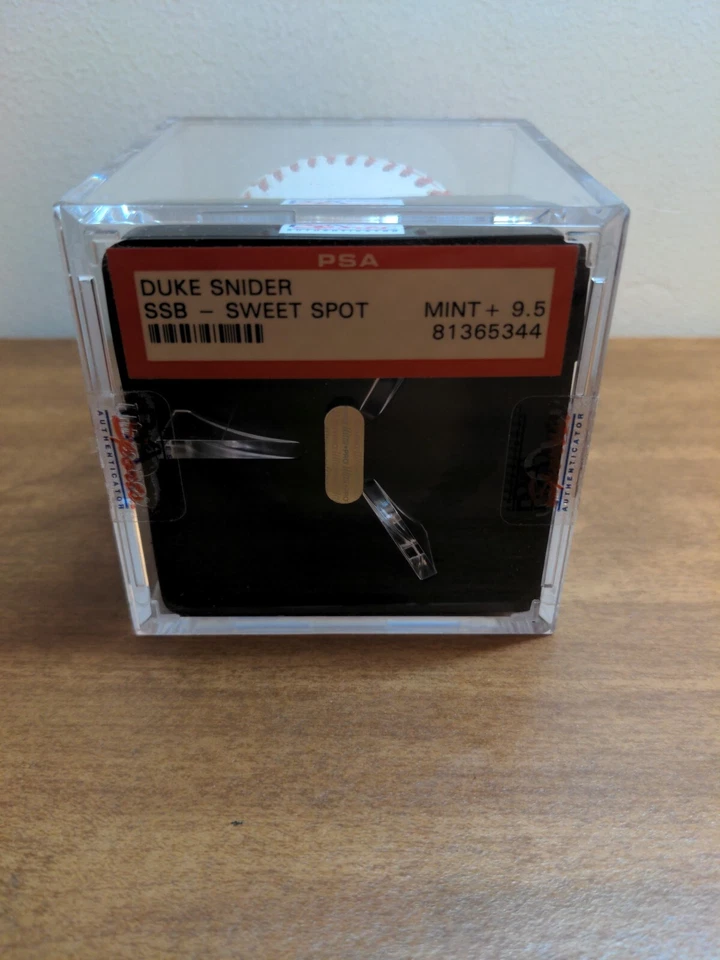 BROOKLYN DODGERS DUKE SNIDER #4 HOF SIGNED BASEBALL PSA MINT 9.5 SWEET SPOT - Image 3 of 4