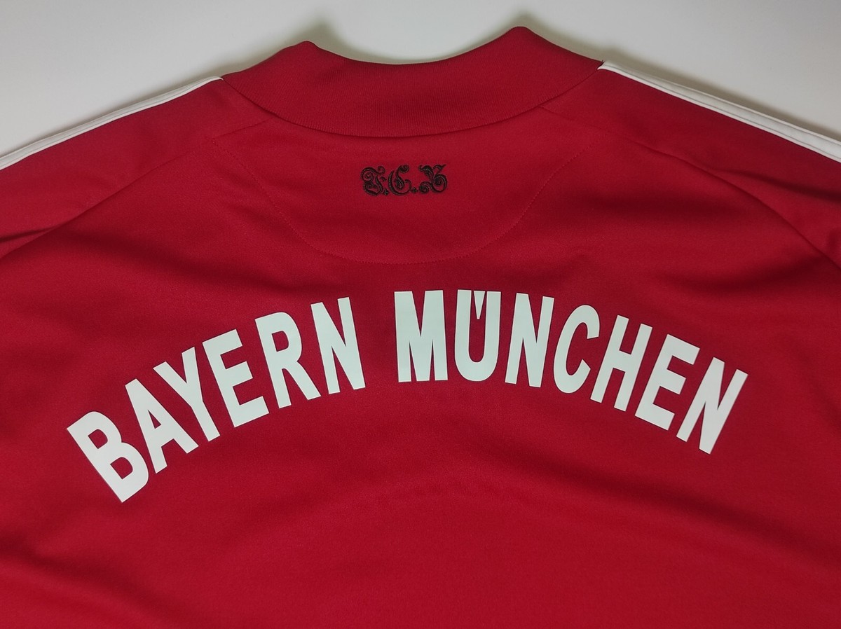 BAYERN MUNICH FC 2010-11 HOME SHIRT ADIDAS P95790 JERSEY SOCCER