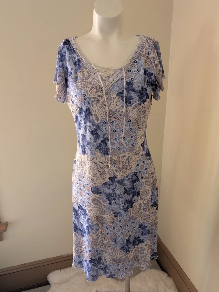 Vestido de Colección No Boundaries Cottage M Ditsy Estampado Floral Años 90 Y2K Hippie Midi Foto 4 de 4