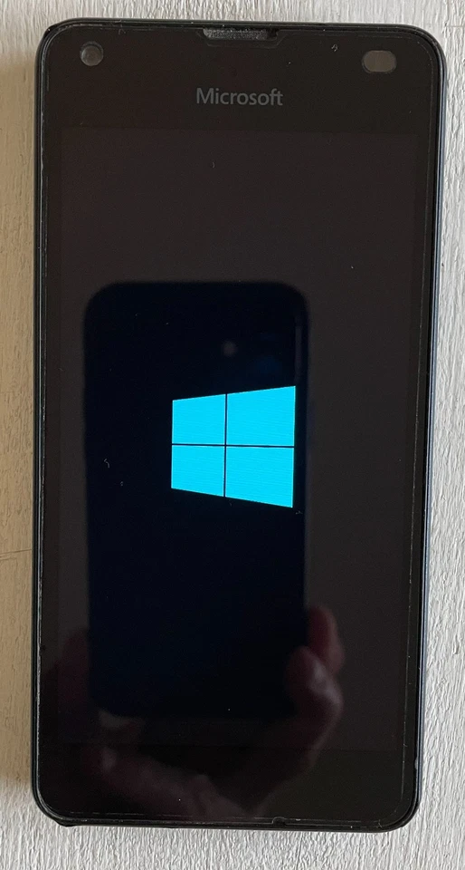 Microsoft Lumia 550 Smartphone nero funzionante - Immagine 2 di 4