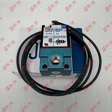 MAC 111B-611BAAA solenoid valve 1pcs new in box