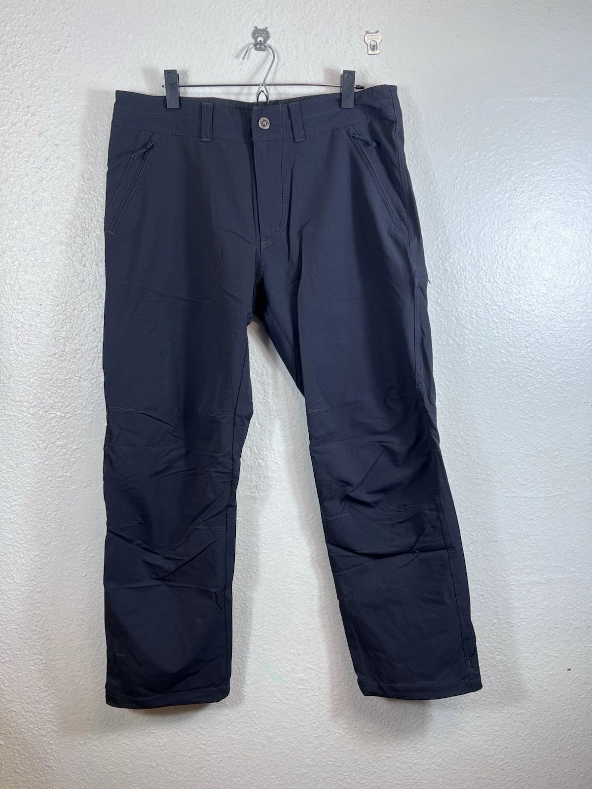 KUHL Transcendr Pants Mens 36x32 (Measures 30") Style 5236 Technical Gray 19F
Opens in a new window 