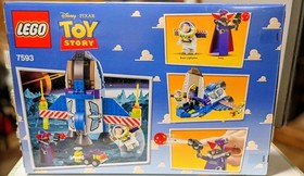 LEGO Disney Pixel Toy Story: Buzz's Star Command Spaceship (7593)