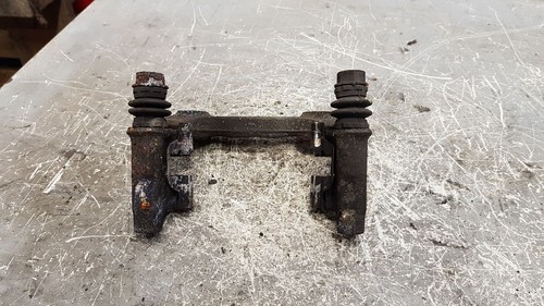 Bremssattelträger Sattelhalter Hinten Rechts 230x9 VW 1 J Golf 1.4