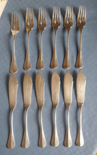 Posate da pesce Broggi serie "Belgioioso" usate. N. 6 forchette e N. 6 coltelli.