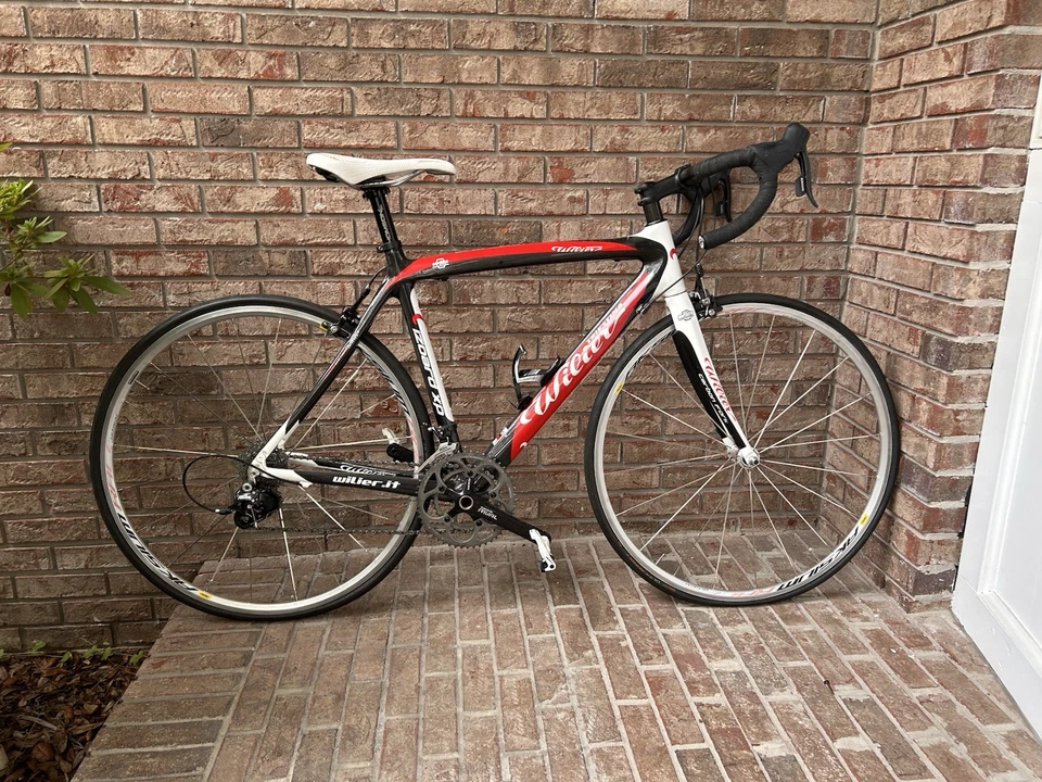 Bicicleta de Carretera de Carbono Wilier Triestina Izoard XP SRAM Rival Mavic Aksium 700c Foto 2 de 4