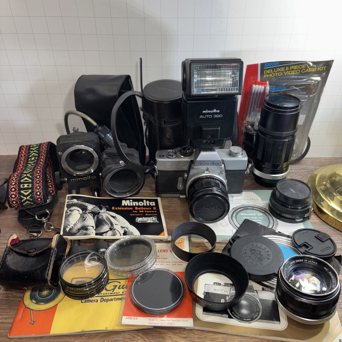 MINOLTA SRT 101 35mm SLR Film Camera W/ Lot Of Accessories