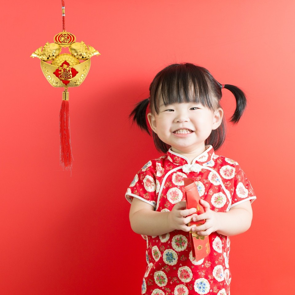 Chinesische Neujahrsdeko 2024 – Drachen-Paare, Rote Umschläge, Fensterbilder, 12-teilig