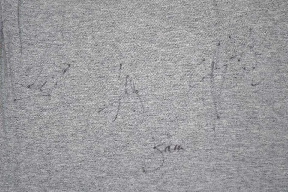 Vintage Band T-Shirt All Time Low XS/S 00s Put Up or Shut Up Singed Back c.2006 - Image 3 of 4